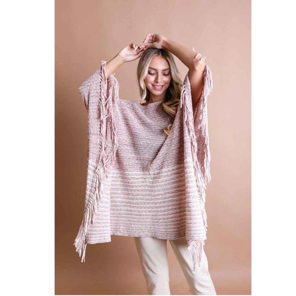 Beautiful Boho Style Soft Comfy Knit Ruana in Soft Petal Pink NEW - Picture 8 of 11